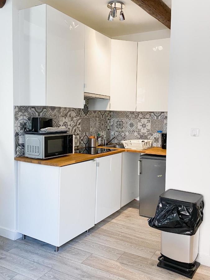 Or - Studio En Plein Centre De L'Isle Sur Sorgue Apartment ภายนอก รูปภาพ
